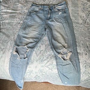 American eagle light wash distressed mom jean